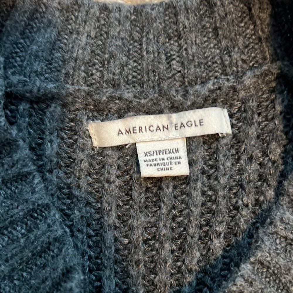 Sweater - Picture 3 of 3